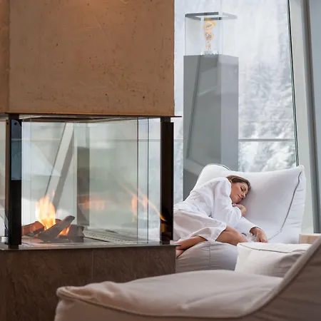 Aqua Dome 4 Sterne Superior & Tirol Therme