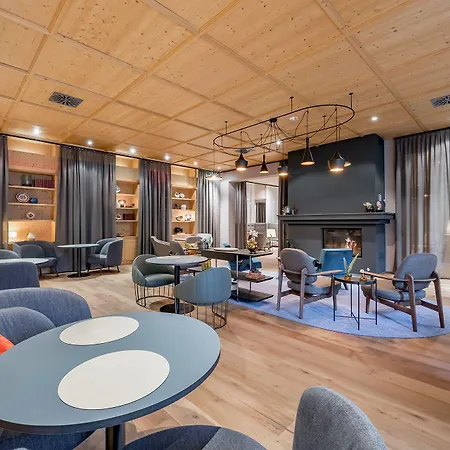 Aqua Dome 4 Sterne Superior & Tirol Therme 4* Langenfeld