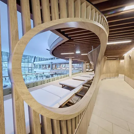 Aqua Dome 4 Sterne Superior & Tirol Therme Hotel