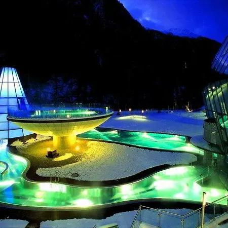 四星级水族圆顶高级酒店 4* 朗根费尔德