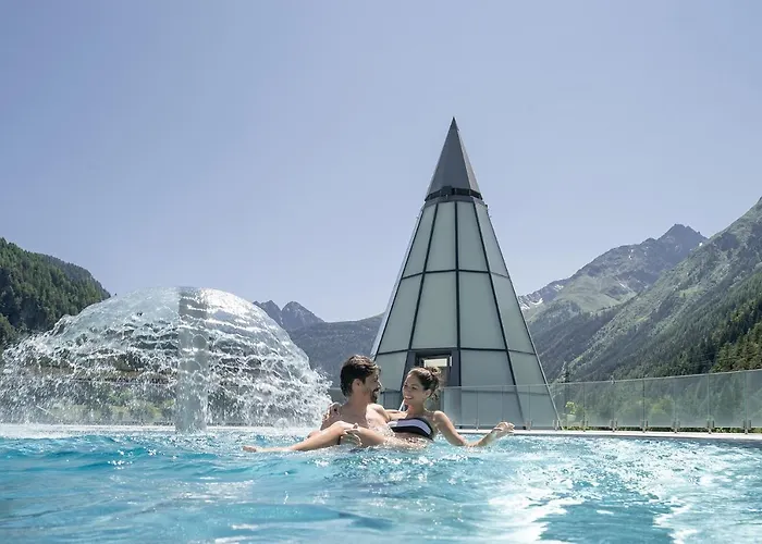 Hotel Aqua Dome 4 Sterne Superior & Tirol Therme 4*