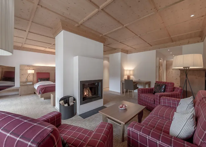 Hotel Aqua Dome 4 Sterne Superior & Tirol Therme 4*