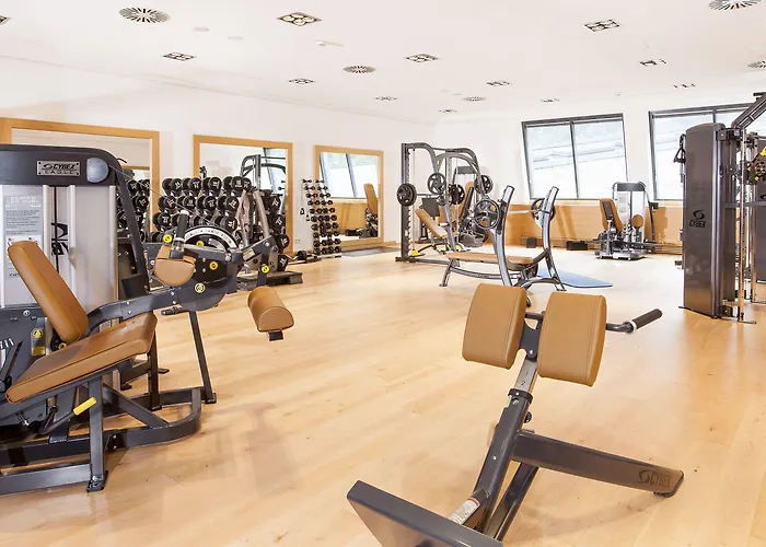 Aqua Dome 4 Sterne Superior & Tirol Therme Отель Лангенфельд