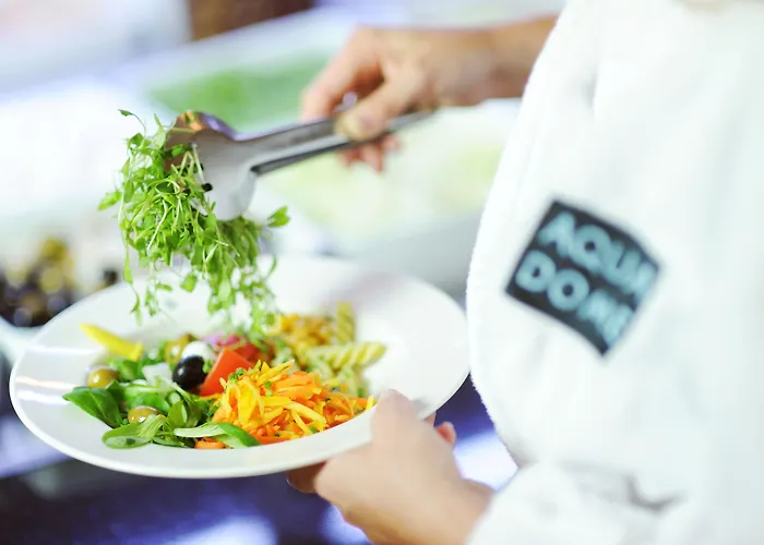 Hotel Aqua Dome 4 Sterne Superior & Tirol Therme 4*