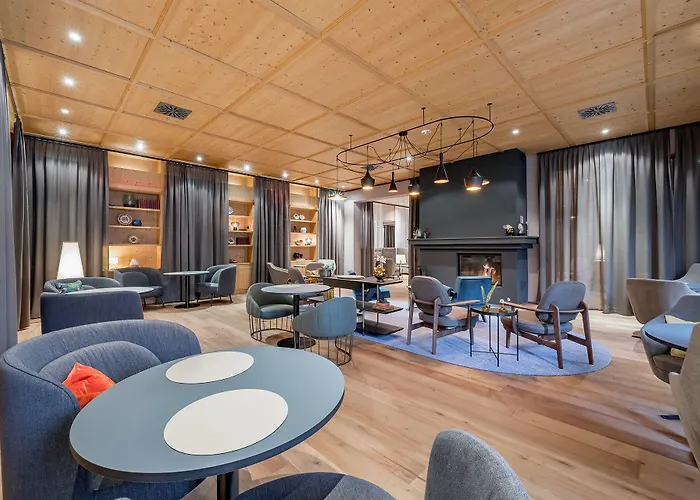 Aqua Dome 4 Sterne Superior & Tirol Therme 4* Langenfeld