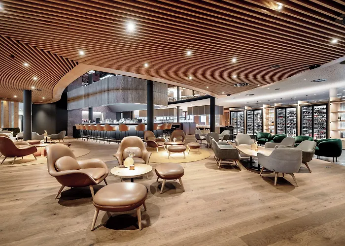 Aqua Dome 4 Sterne Superior & Tirol Therme 4*