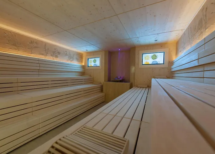 Aqua Dome 4 Sterne Superior & Tirol Therme 4*