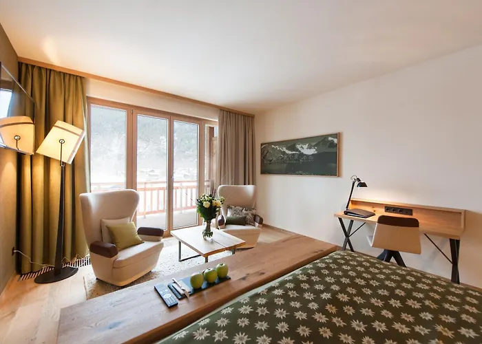 Hotel Aqua Dome 4 Sterne Superior & Tirol Therme Langenfeld