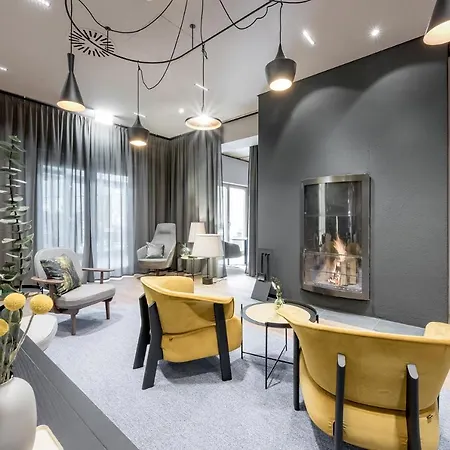 Отель Aqua Dome 4 Sterne Superior & Tirol Therme 4*