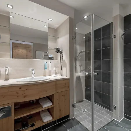 Szálloda Aqua Dome 4 Sterne Superior & Tirol Therme Längenfeld