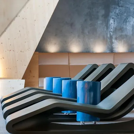 Aqua Dome 4 Sterne Superior & Tirol Therme 4* Лангенфельд