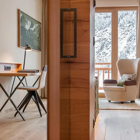 Aqua Dome 4 Sterne Superior & Tirol Therme Отель