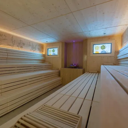 Aqua Dome 4 Sterne Superior & Tirol Therme 4*