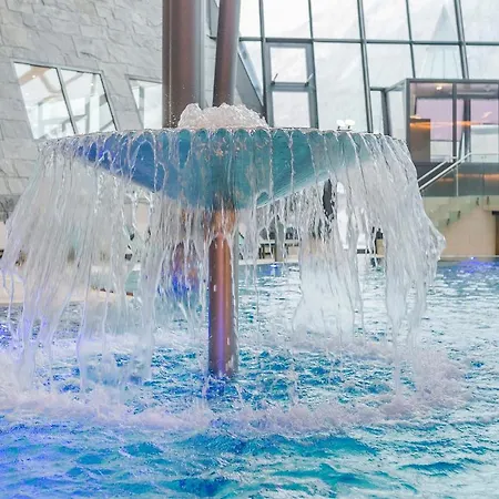 Hotel Aqua Dome 4 Sterne Superior & Tirol Therme Längenfeld